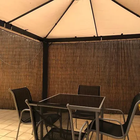 Casavacanze Estate 1 *