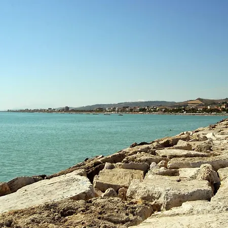 Casavacanze Estate 1 *