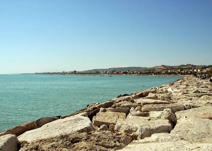 Casavacanze Estate 1 *